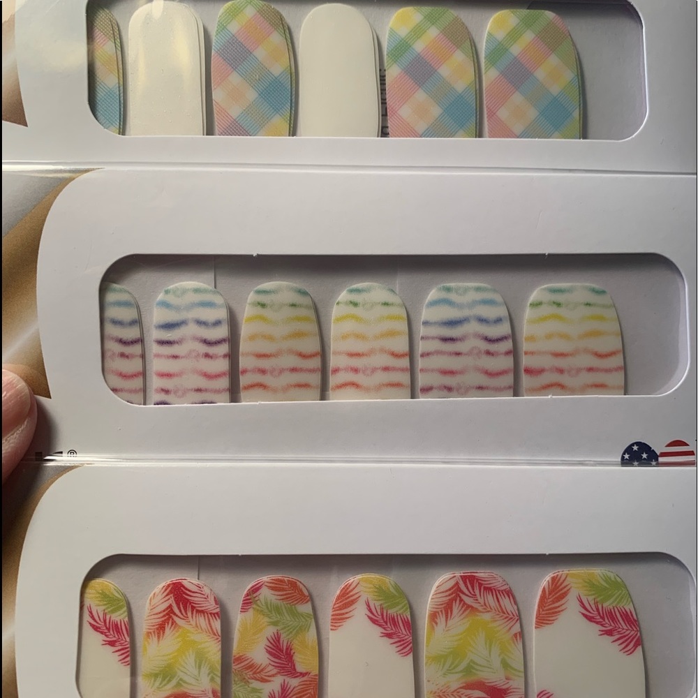 Color Street nail bundle